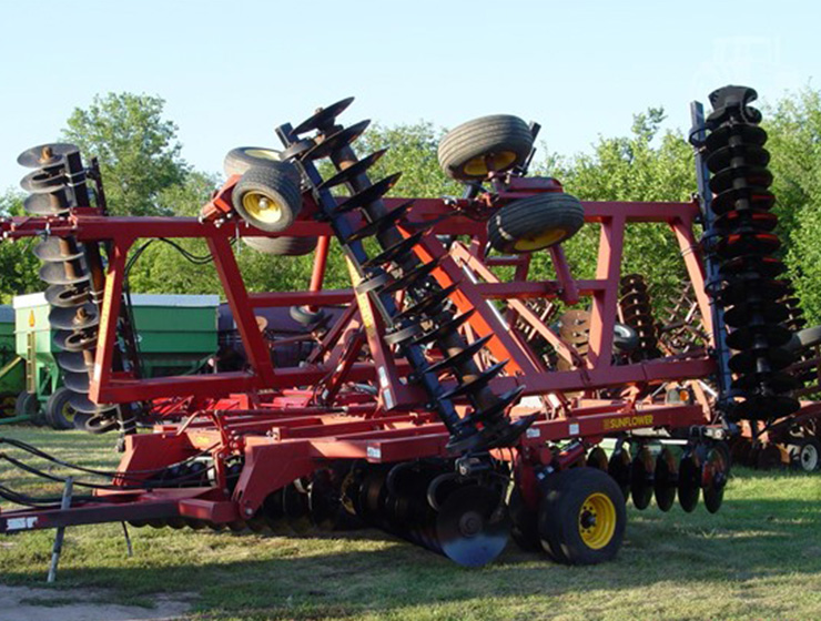 Moret Farm Equipment Madrid, IA Used equipment sales ag, construction, trucks, trailers
